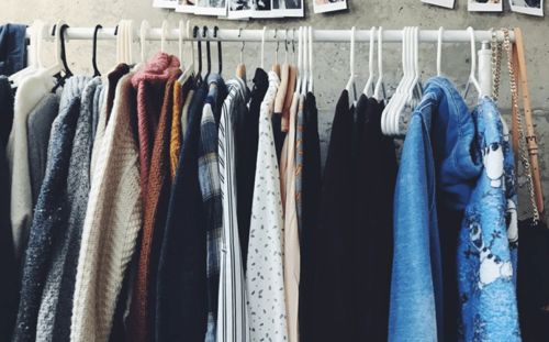 12月全國紡織服裝專業市場景氣指數小幅回落，日用品銷售穩中有進